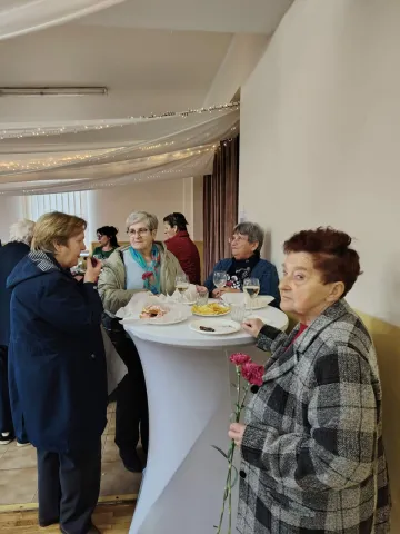 c4556325-b0d5-416b-b38d-e5a6a86b1be2