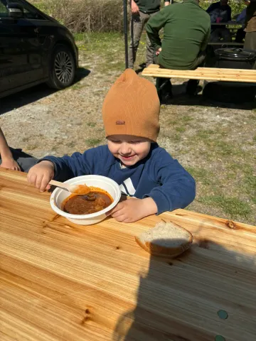 7a1ef051-cde7-4197-abec-66a2180a8c49