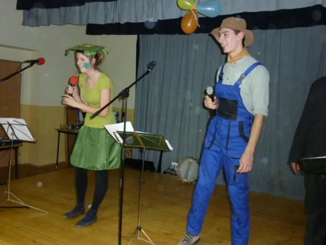 403580_349166128440572_100000415638525_1222082_689633146_n