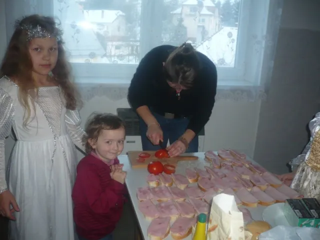 Vystupujeme v Bitarovej