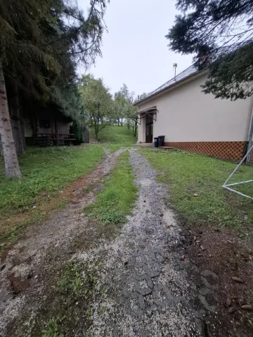 019b9c7b-7d9d-7d49-b963-c5504343ba41